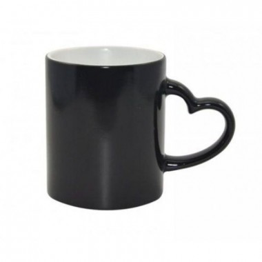 Caneca Mágica Preta - alça de coração (Fosca)
